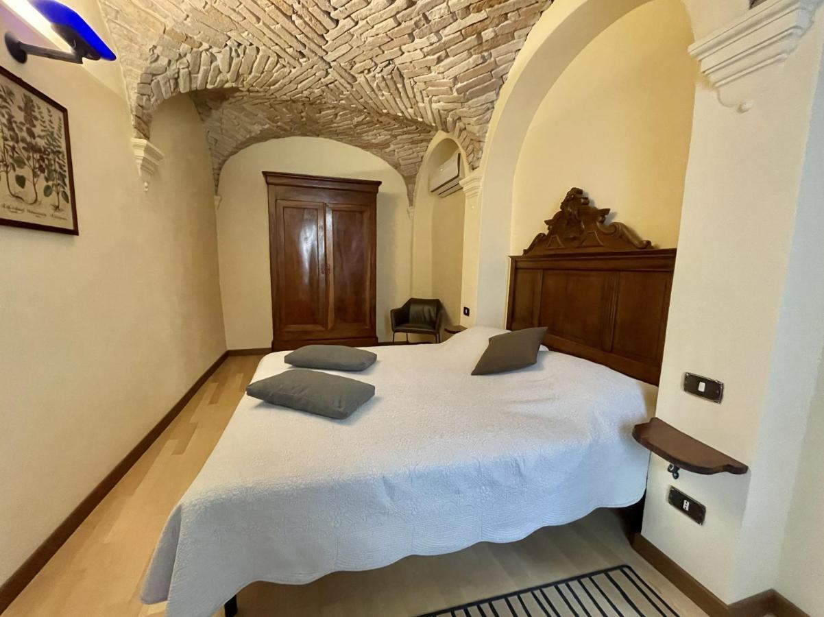 Willa Casa Gabri Salò Zewnętrze zdjęcie